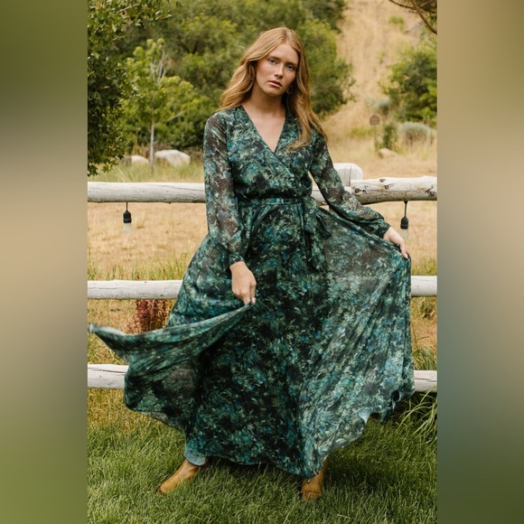 Ivy City Laney Green Watercolor Tiered Bishop Sleeve Maxi Sundress Size XXS - Picture 10 of 16